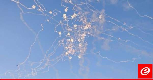 صفارات الإنذار تدوي في صفد ومحيطها بكثافة جراء رشقة صاروخية كبيرة من لبنان