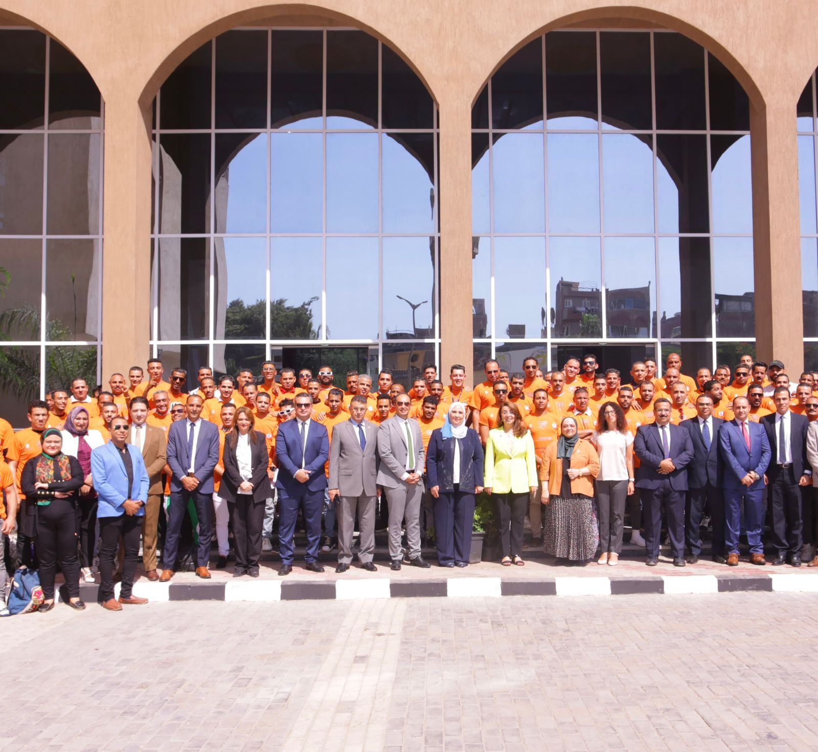 غادة والى: 292 مليون متعاط حول العالم وواحد فقط من كل 11 يتلقى العلاج