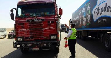 النشرة المرورية.. كثافات متوسطة للسيارات بمحاور القاهرة والجيزة