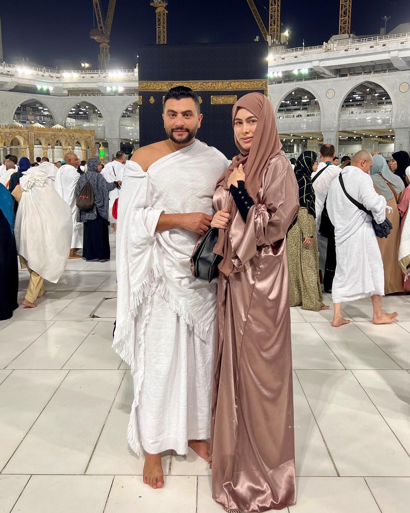 هاجر أحمد.. ضحك ولعب وشغل وجولة بحسابها على إنستجرام