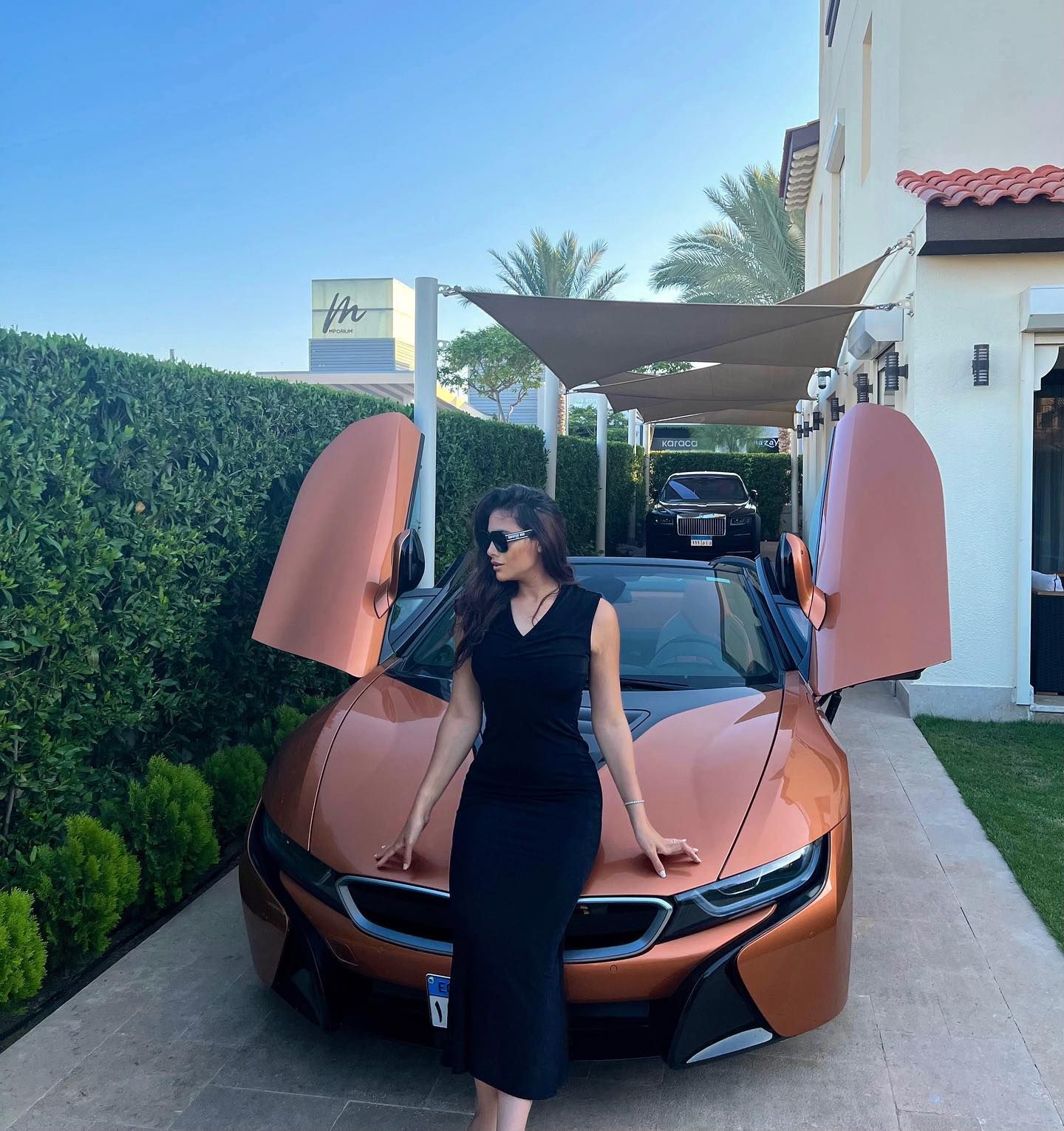 هاجر أحمد.. ضحك ولعب وشغل وجولة بحسابها على إنستجرام