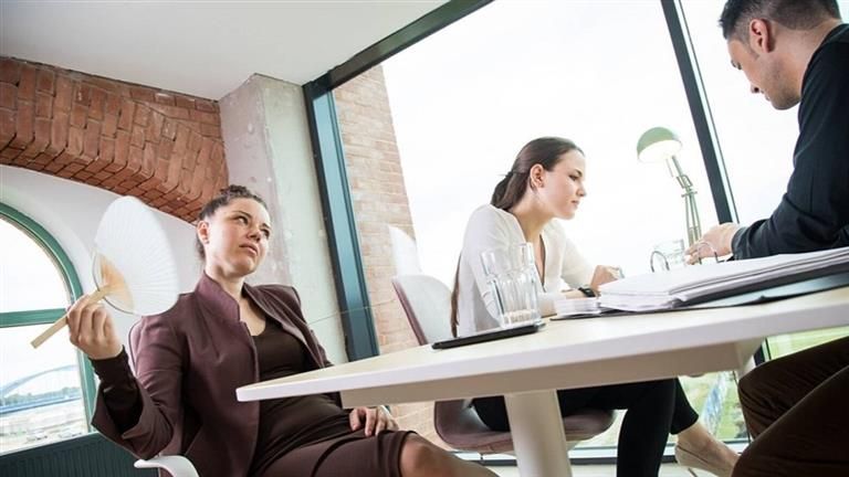 ملابس مناسبة للعمل في الصيف .. تعرفي عليها