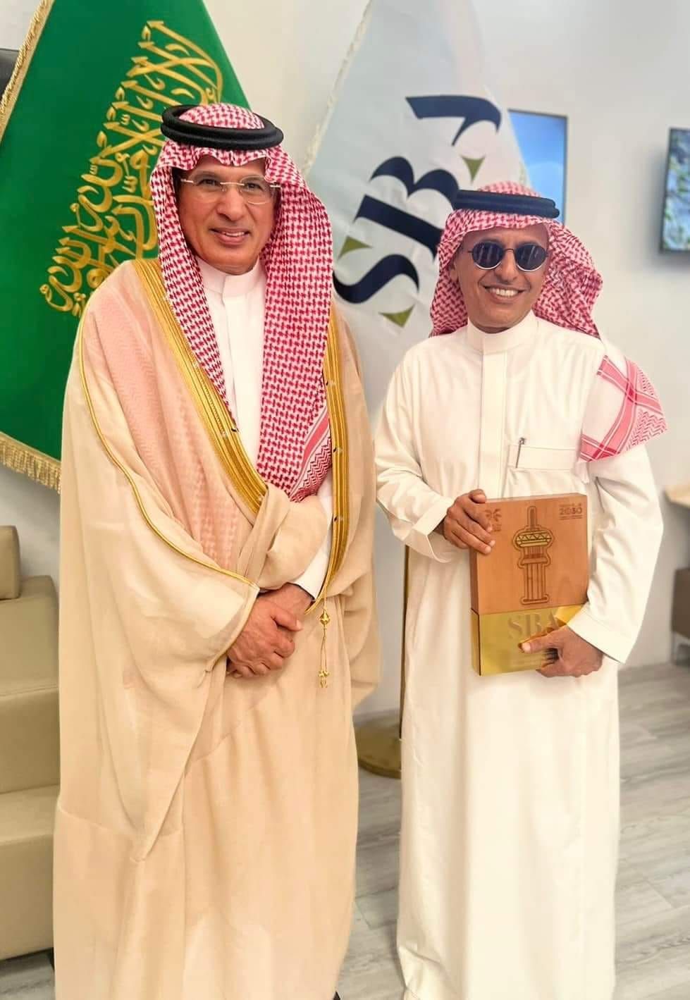 تكريم عبد الإله السناني في المهرجان العربي للإذاعة والتلفزيون