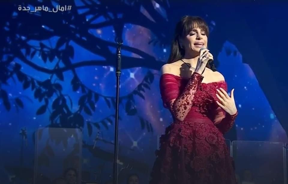 آمال ماهر تلتقي جمهورها في تونس بمهرجان قرطاج