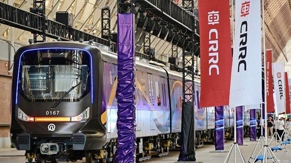 الصين تختبر أول مترو أنفاق في العالم مصنوع من ألياف الكربون