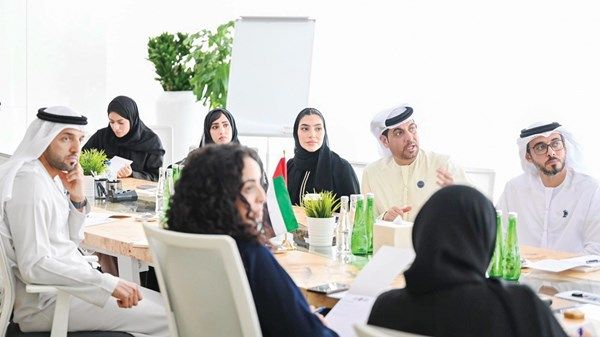 «الاتحادية للشباب» و«تريندز» يستعرضان تعزيز دور الشباب في البحث العلمي