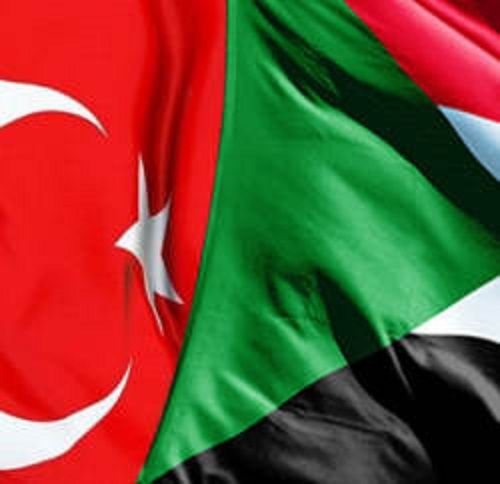 وزير الداخلية ومدير الشرطة يلتقيان وزير الداخلية ومدير الشرطة التركي في نيويورك