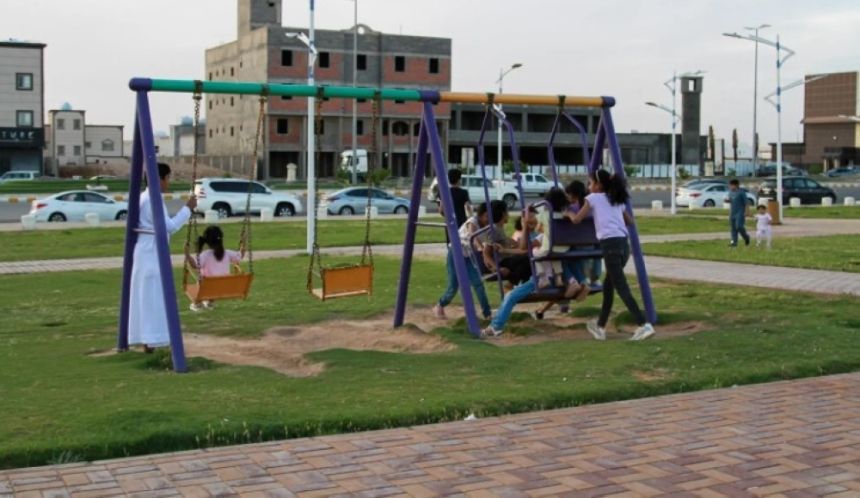 تزامنا مع إجازة الصيف.. إقبال على حدائق ومتنزهات طريف
