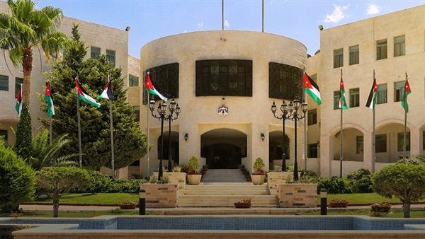 الأردن يدعو مواطنيه إلى تجنب السفر إلى لبنان