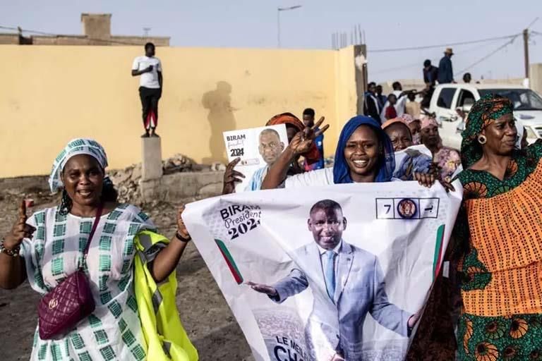 الموريتانيون يقترعون لاختيار رئيس جديد ماذا نعرف عن المرشحين؟