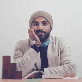 خاص - كاظم فياض : " أكتب رواية عن الحب والموت .. وسوف أعمل مع هانز زيمر ومورغان فريمان وبن أفليك ومونيكا بيلوتشي "