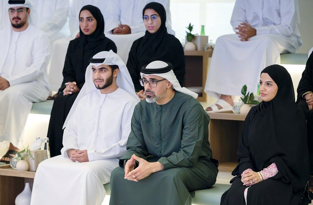 خالد بن محمد بن زايد: تطوير الكفاءات الوطنية الشابة أكاديمياً ومهنياً