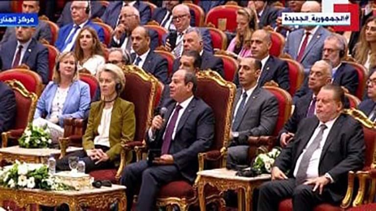 12 سنة من الصمود.. السيسي: الشعب المصري قوي وتحمل تبعات هو غير مسؤول عنها