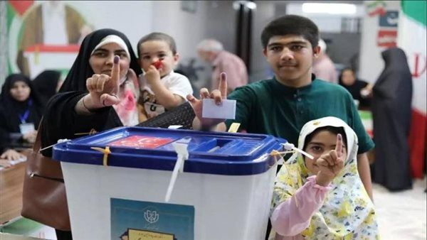 جولة إعادة بين بيزشكيان وجليلي بالانتخابات الرئاسية الإيرانية