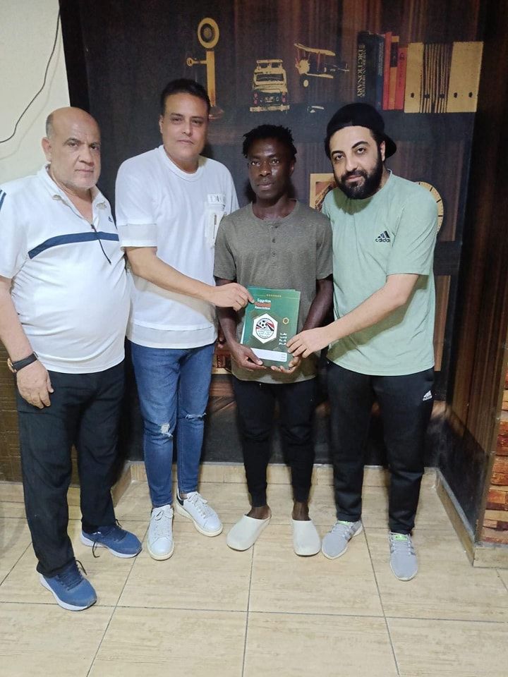 البلاستيك يضم صفقتين استعدادا للموسم الجديد