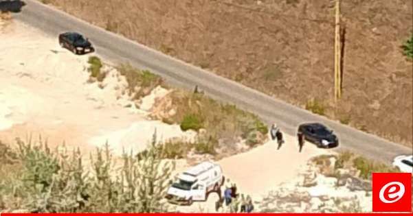 النشرة: غارة من مسيرة استهدفت سيارة في محيط بلدة خربة سلم ونجاة سائقها