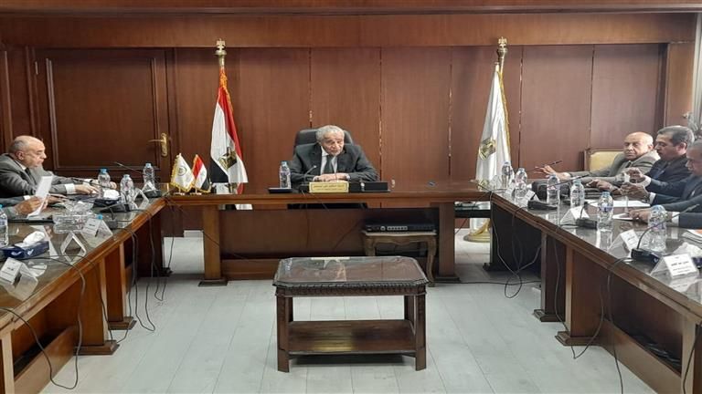 الاحتياطي وصل لـ6.6 شهر.. "التموين": سداد ٤٥ مليار جنيه للموردين والمزارعين للقمح المحلي