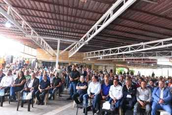 باسيل التقى سليمان ويحيى والشيخ قدور وزار تل عباس الشرقي: خياراتنا الداخلية نحن من يقوم بها