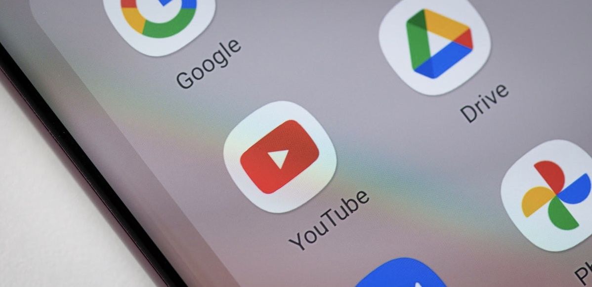 تكنولوجيا: ‏YouTube قد يتيح لك قريبًا تحميل أغلفة قوائم تشغيل الفيديو الخاصة بك