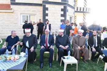 باسيل التقى سليمان ويحيى والشيخ قدور وزار تل عباس الشرقي: خياراتنا الداخلية نحن من يقوم بها