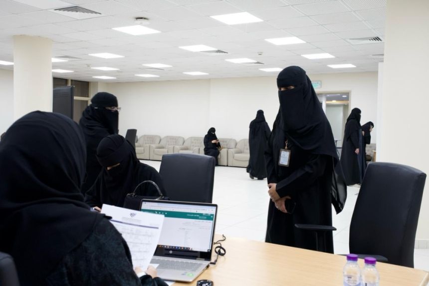 انخفاض معدل البطالة بين السعوديين إلى 7.6% في الربع الأول من 2024 #عاجل