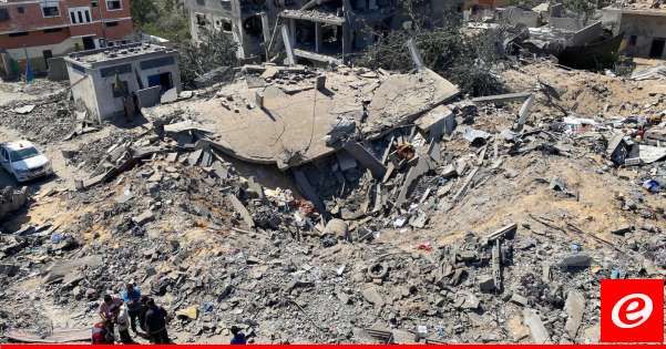 مقتل 7 فلسطينيين وإصابة آخرين بقصف إسرائيلي استهدف منزلَين غرب رفح وشرق غزة