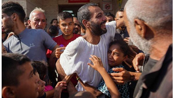 إسرائيل تفرج عن 54 معتقلا بينهم مدير مستشفى الشفاء