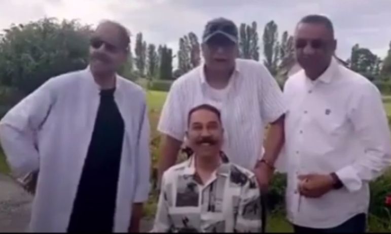 الامارات | ظهر في فيديو لطمأنة جمهوره .. عبد الله الرويشد على كرسي متحرك