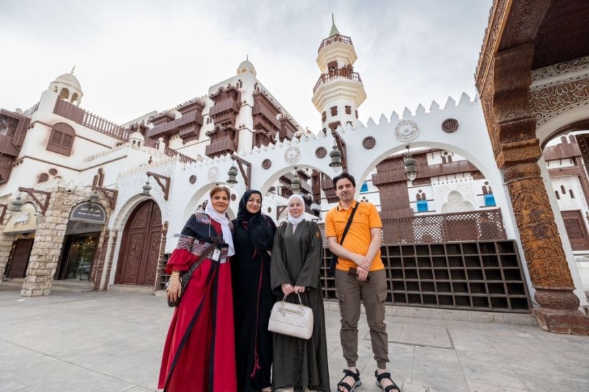 الحاجة "سوقية".. رحلة حج بعد 25 عامًا وتجربة لا تُنسى