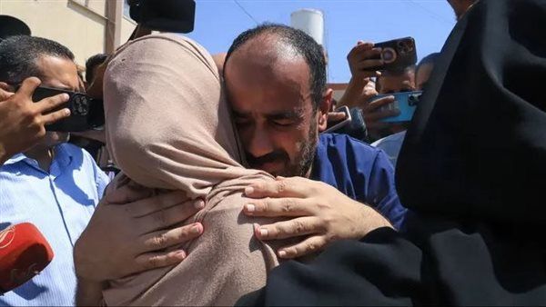 مدير مستشفى الشفاء المفرج عنه يكشف طرق تعذيب الاحتلال له