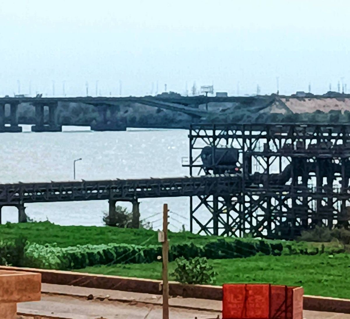 الجيش يتهم الدعم السريع بتدمير أكبر جسور السودان