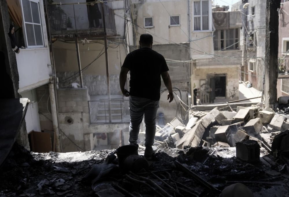 قوات الاحتلال تدمر أحياء خان يونس