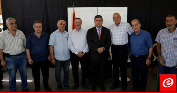 بهاء الحريري التقى وفودا شمالية: إطلاق المشاريع الخيرية والإنمائية والاجتماعية ستكون أولوية بالنسبة لي