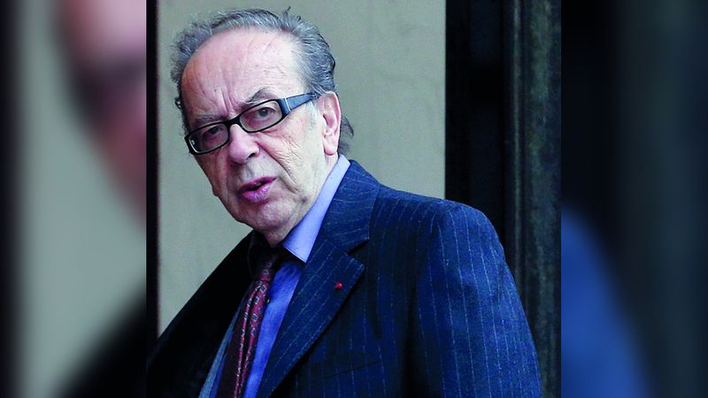 الامارات | ألبانيا تودع كاتبها الأشهر.. رحيل إسماعيل قادري