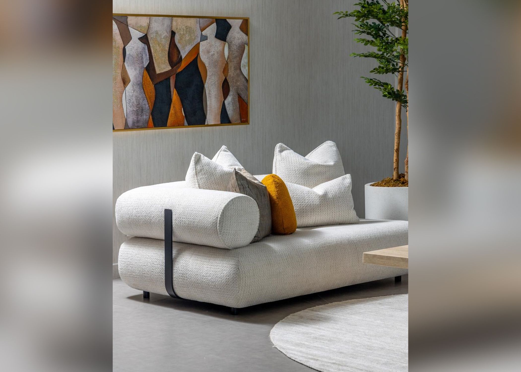 الامارات | الأريكة: قطعة أساسية ذات أبعادٍ جديدة