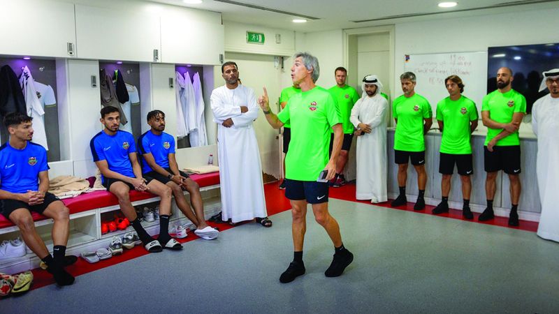 الامارات | سواريز وكيتا أول صفقتين لشباب الأهلي  في «انتقالات الصيف»