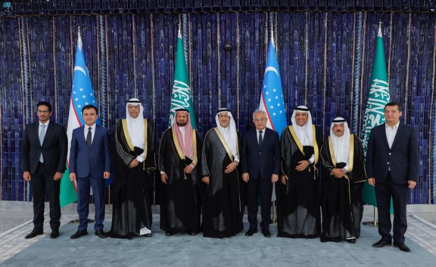 "الصداقة البرلمانية" تبحث تعزيز التعاون مع المجلس التشريعي الأوزبكستاني