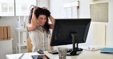 تكنولوجيا: لجنة التجارة الفيدرالية تحذر شركات الكمبيوتر من انتهاك قواعد الحق فى الإصلاح