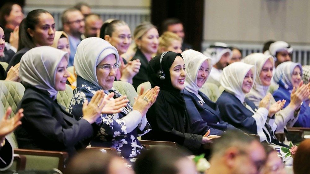 ذياب بن محمد بن زايد:  إرث زايد الخير مستمر في العمل الإنساني