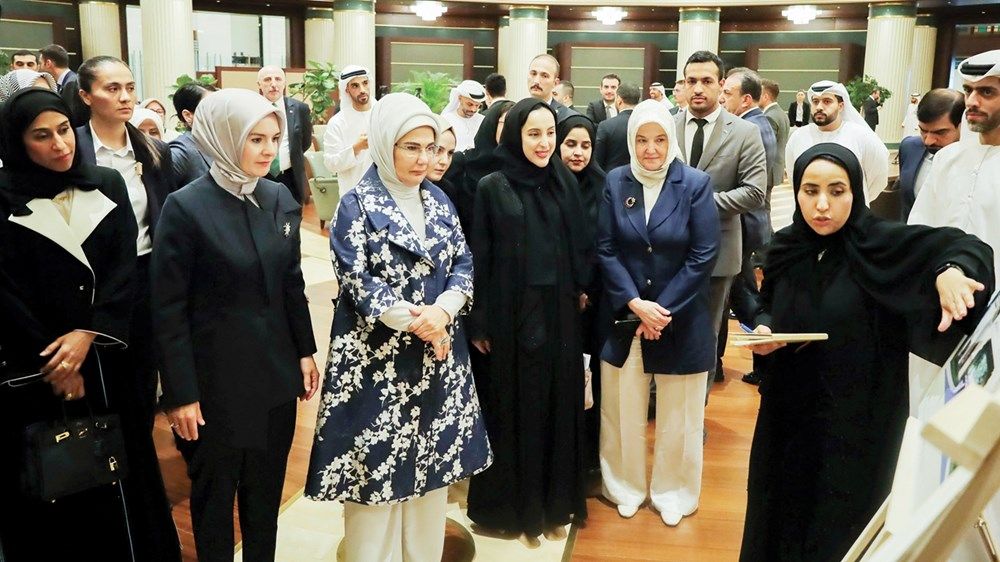 ذياب بن محمد بن زايد:  إرث زايد الخير مستمر في العمل الإنساني