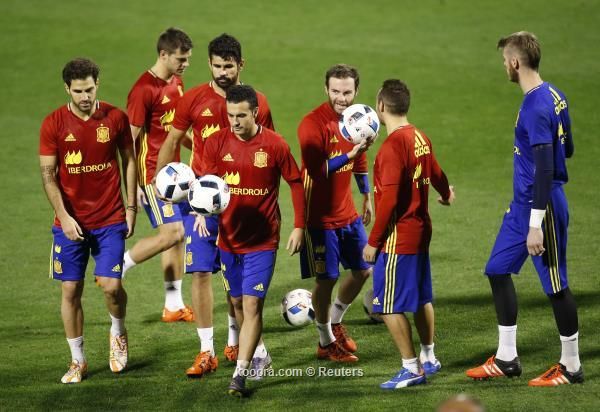 إسبانيا “تحبس أنفاس” الألمان وتطيح بهم خارج اليورو