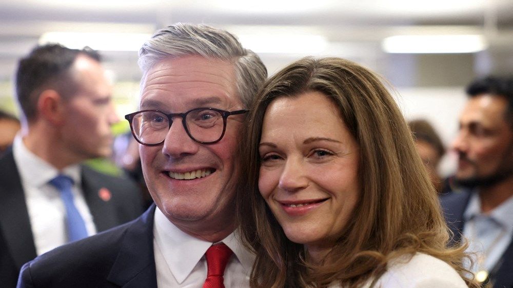 بعد فوز حزب العمال.. كير ستارمر الأقرب لرئاسة الوزراء في بريطانيا