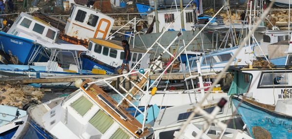 إعصار بيريل يشتد مجدداً في طريقه إلى المكسيك