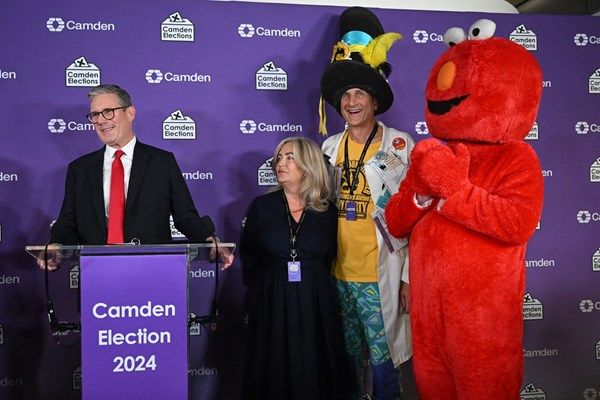 حزب العمال يهيمن على الغالبية المطلقة في البرلمان البريطاني