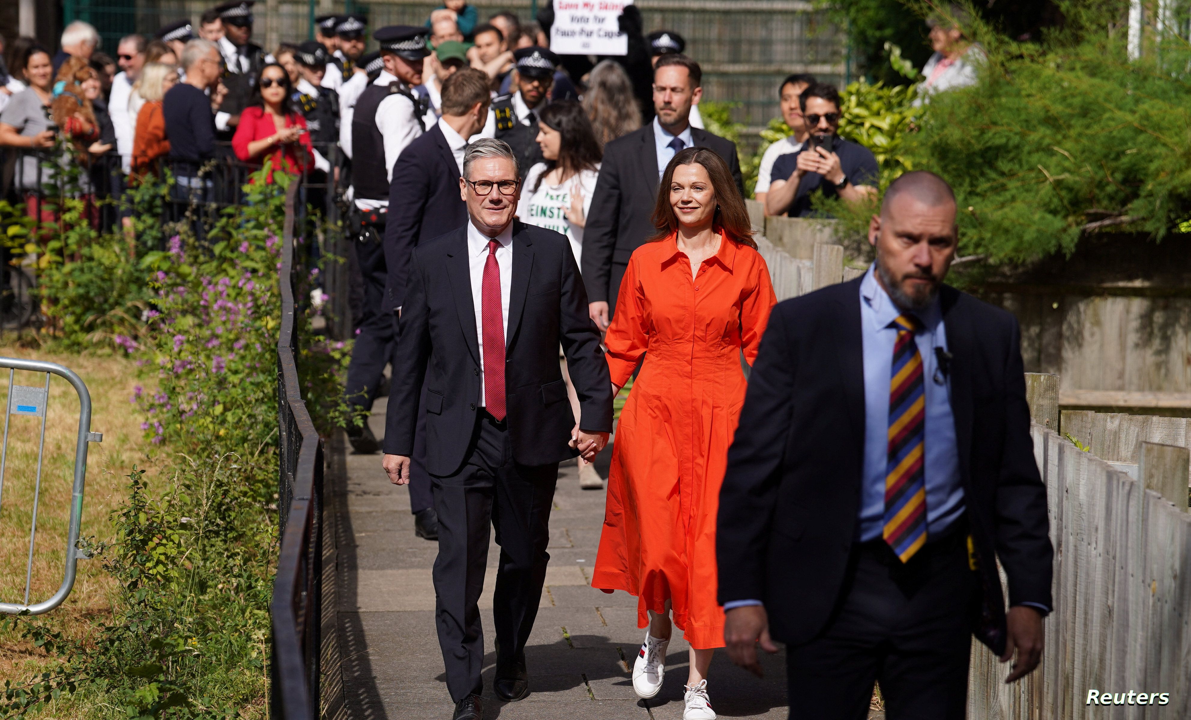 من هي السيدة الأولى الجديدة في بريطانيا؟ – صور