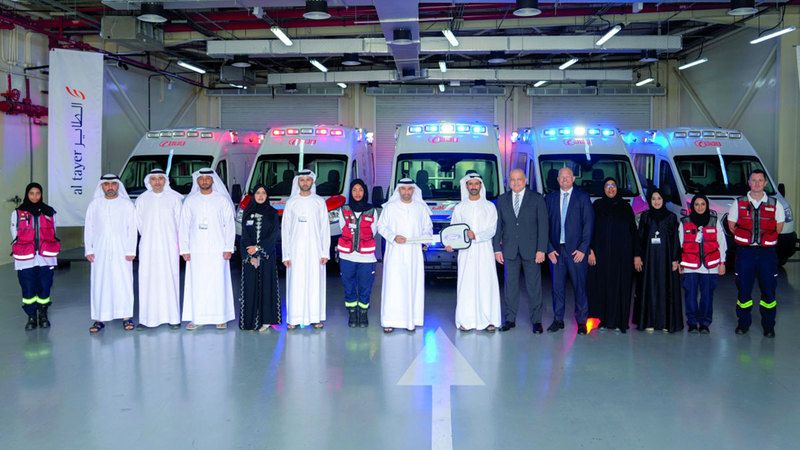 الامارات | مجموعة الطاير تدعم أسطول «إسعاف دبي» بـ 5 مركبات