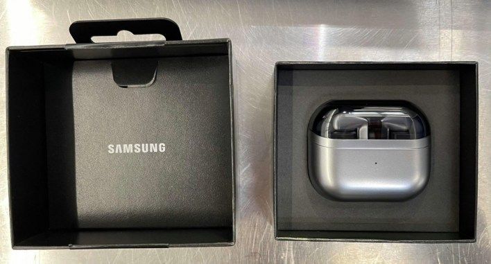 تكنولوجيا: صور مسربة حية لسماعة Galaxy Buds3 Pro اللاسلكية قبل الإعلان الرسمي