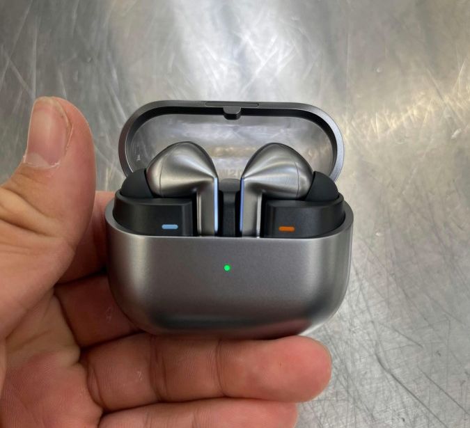 تكنولوجيا: صور مسربة حية لسماعة Galaxy Buds3 Pro اللاسلكية قبل الإعلان الرسمي