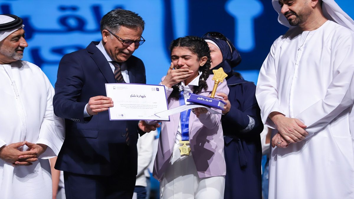 الامارات | ابنة حلب لانا الطويل تفوز بلقب تحدي القراءة العربي في سورية