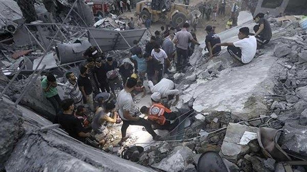 «المرصد الأورومتوسطي»: 10000 مفقود  تحت الأنقاض في غزة